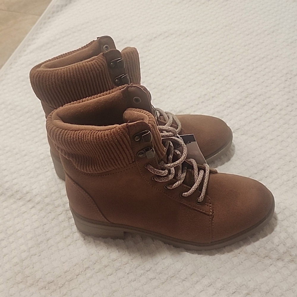 Womens boots